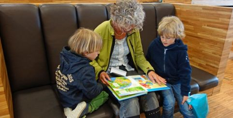 Médiathèques et bibliothèques, lieux d'éveil et de loisirs avec les enfants en Charente et Charente-Maritime