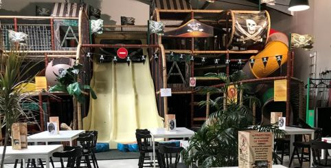Le Pirate Parc, parc indoor climatisé, est ouvert pendant l'été à St Sulpice de Royan