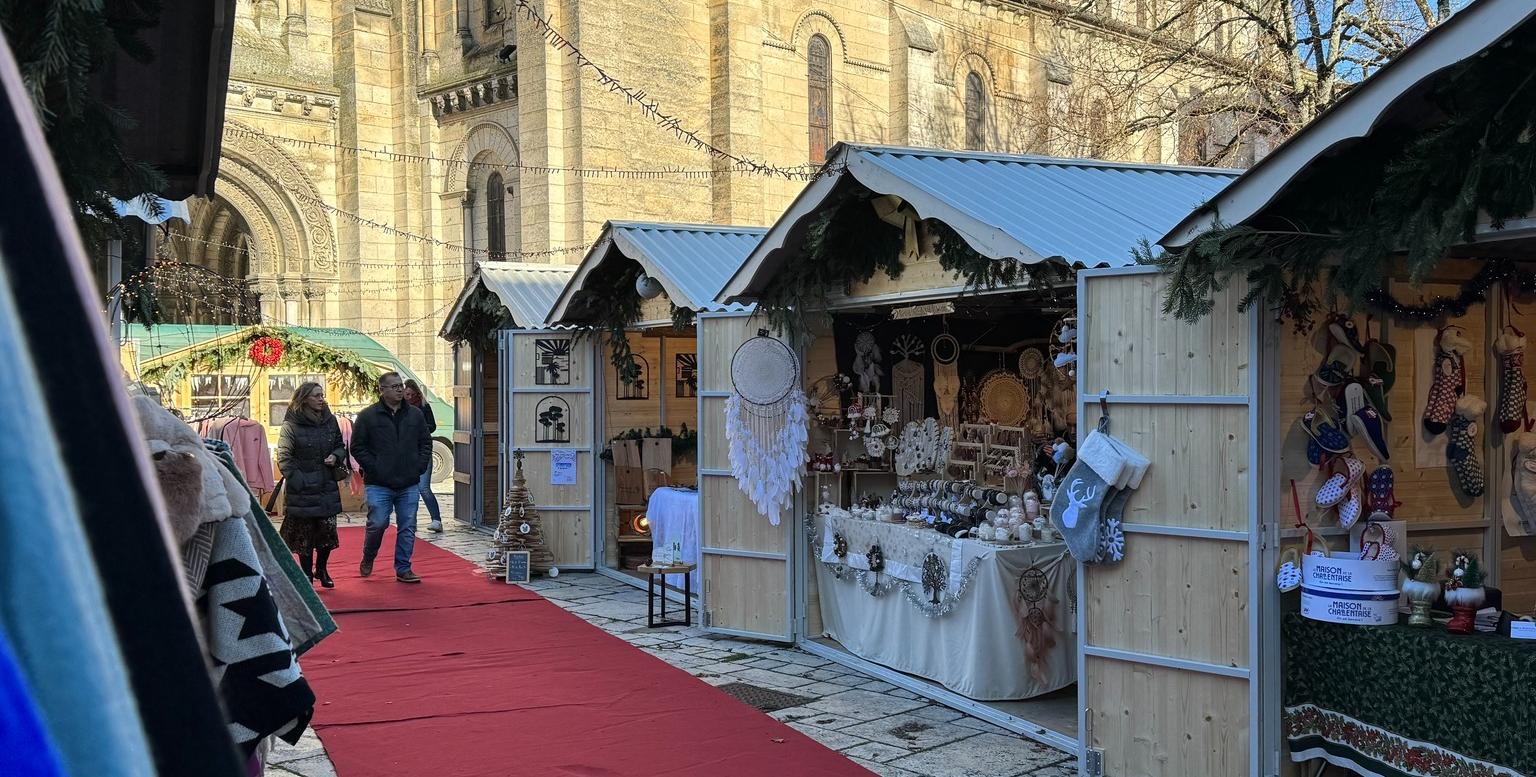 "Hiver en fête" Animations et marché de Noël à Angoulême