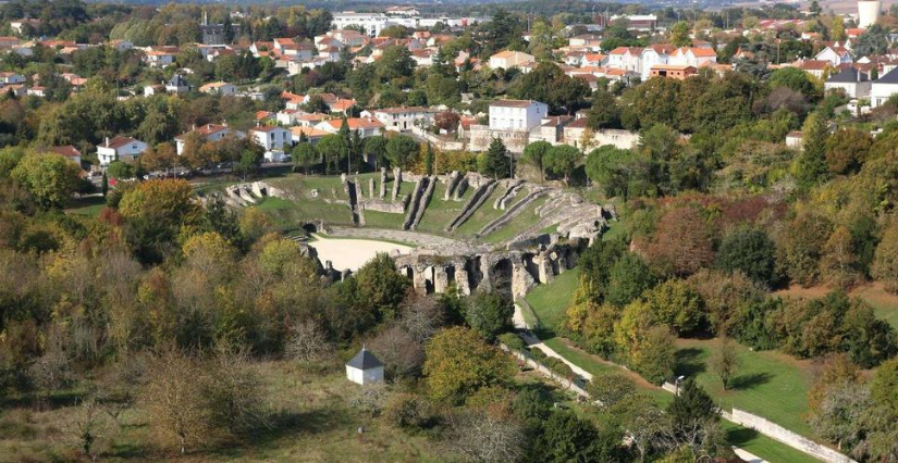 Balade au fil du Vallon, en famile depuis les arènes de Saintes