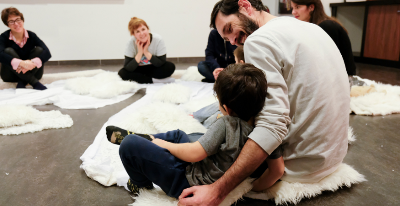 Stage théâtre parents/enfants avec le Carré Amelot, La Rochelle Stage théâtre parents/enfants avec le Carré Amelot, La Rochelle