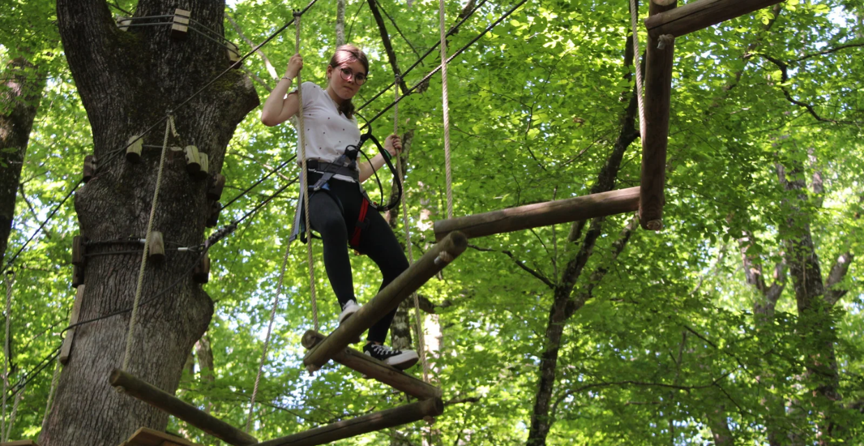 Parc Aventure de Fontdouce pour le plein de sensations en famille entre Cognac et Saintes