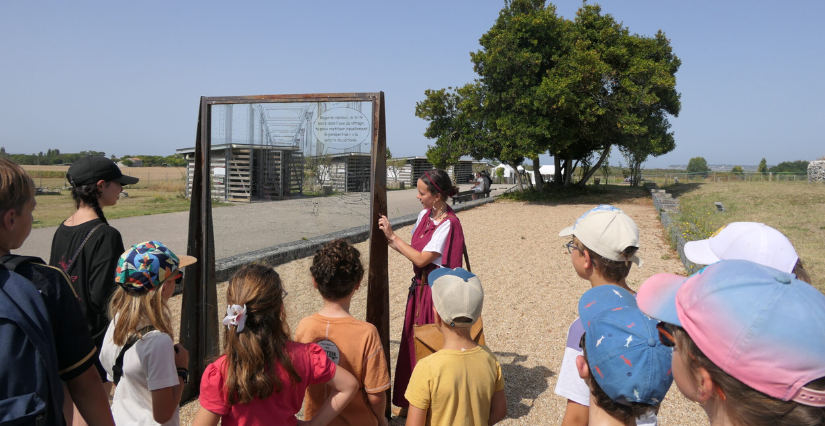 Visite familiale théâtralisée sur le site du Fâ à Barzan, près de Royan