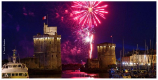 Les feux d'artifice de l'été en Charente et Charente-Maritime, de La Rochelle à Angoulême. En Juillet